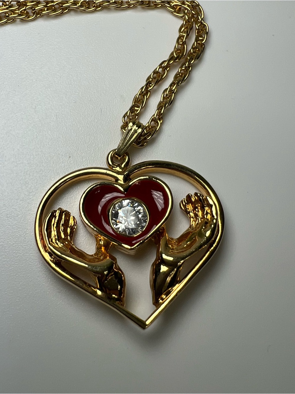 Claddagh Lindenwold Necklace Double Heart